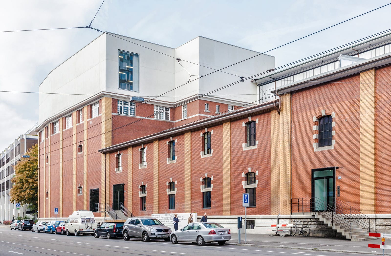 Arquitecturas Ceramicas Lowenbrau Areal Arquitecturas Ceramicas